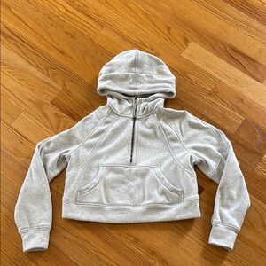 WOMENS size XS/S lululemon scuba half set oversized hoodie with Plush interior